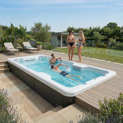 Amazonas Riverjet swim spa