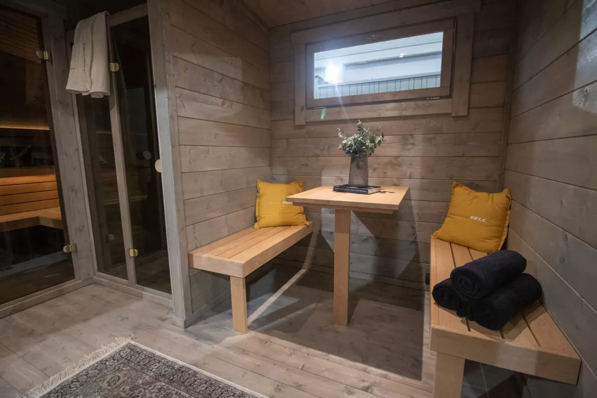 Halden XXL - log outdoor sauna for 5 people with room and shower