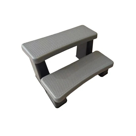 Non-slip hot tub steps